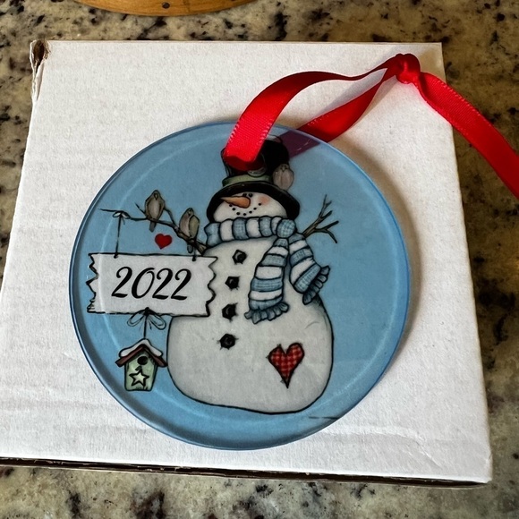 2022 Handmade Glass Christmas Ornament - Picture 1 of 2